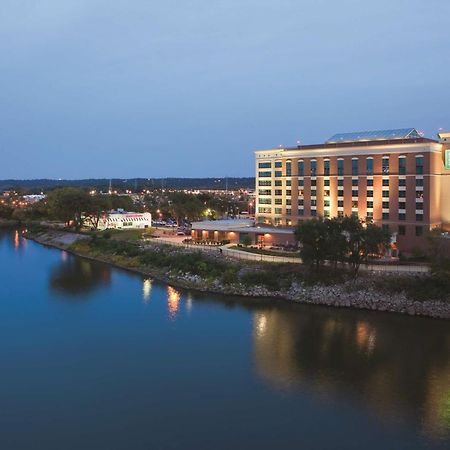 Embassy Suites East Peoria Hotel And Riverfront Conference Center Esterno foto