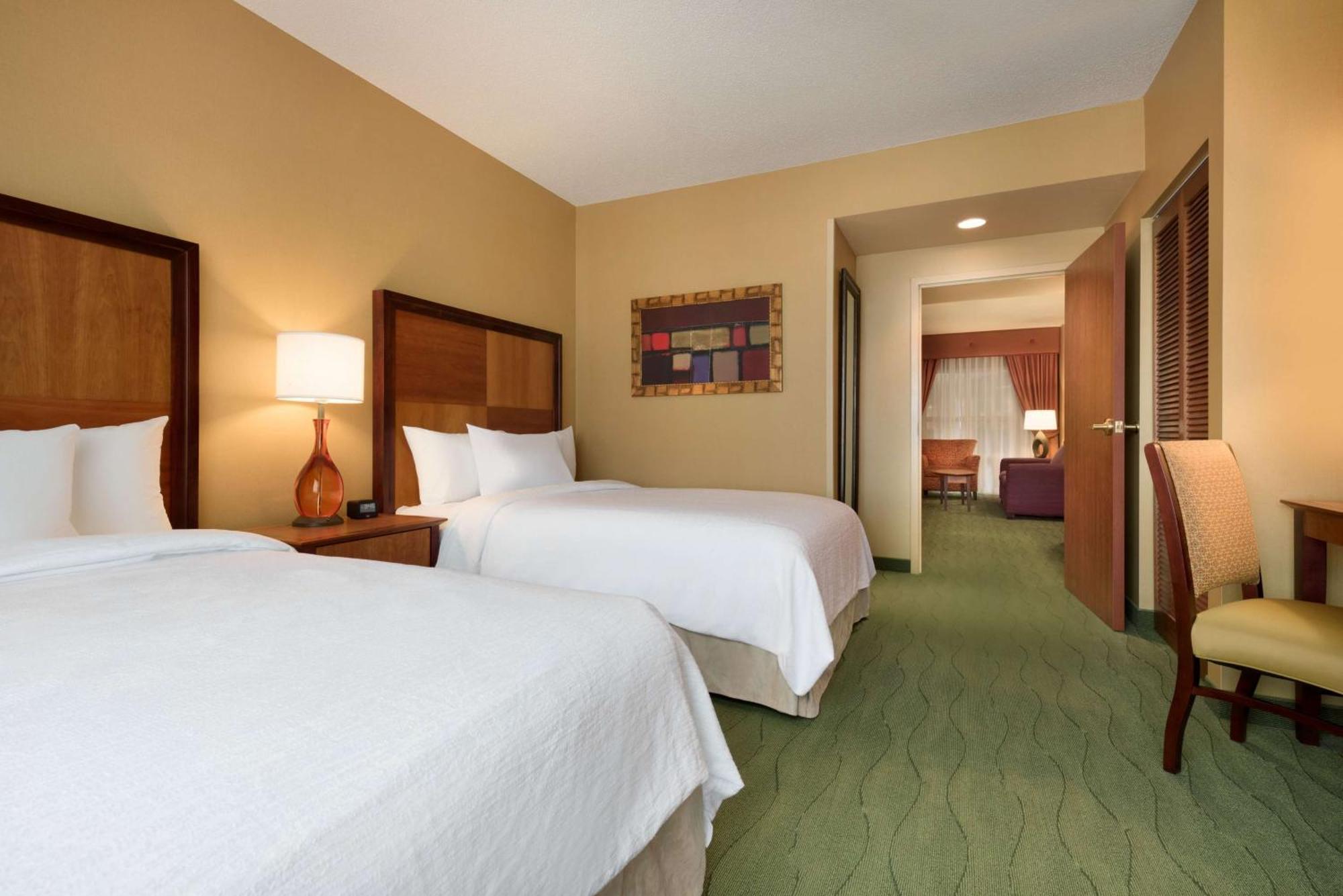 Embassy Suites East Peoria Hotel And Riverfront Conference Center Esterno foto