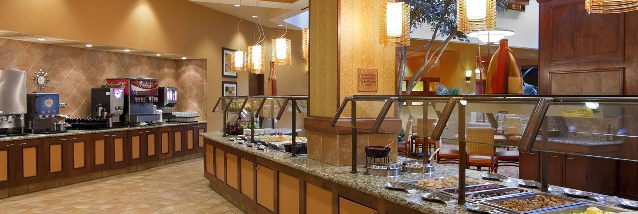 Embassy Suites East Peoria Hotel And Riverfront Conference Center Esterno foto